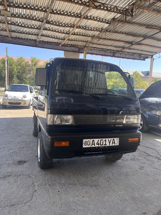 Labo sotiladi yili2024 holati ideal narxi 7500 $