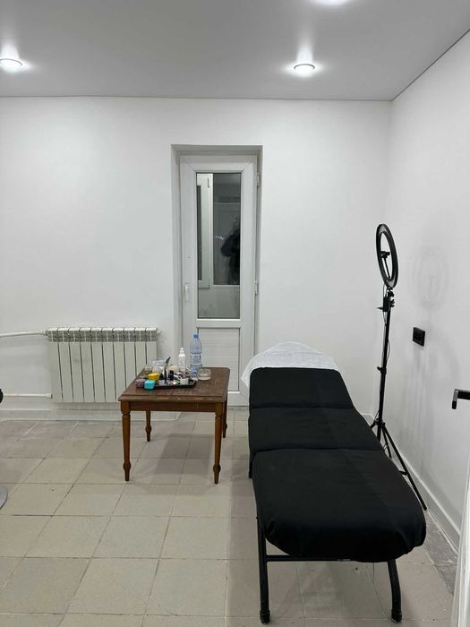 Сдается коммер помещение 8 мкр 430 тыс