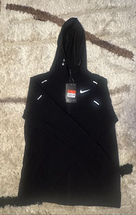 Geacă de vânt Nike