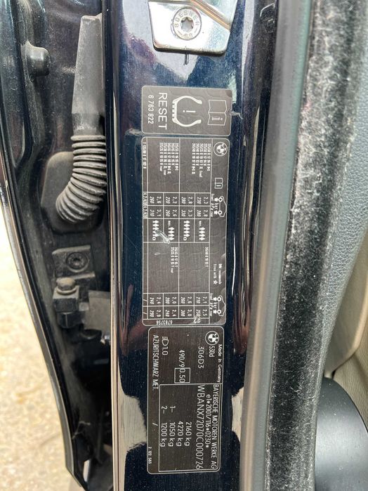 На части БМВ Е60 530д 235 // BMW Е60 530d 235