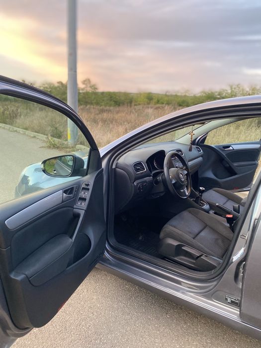 Volkswagen Golf 6 2.0 TDI 140 CP 4Motion