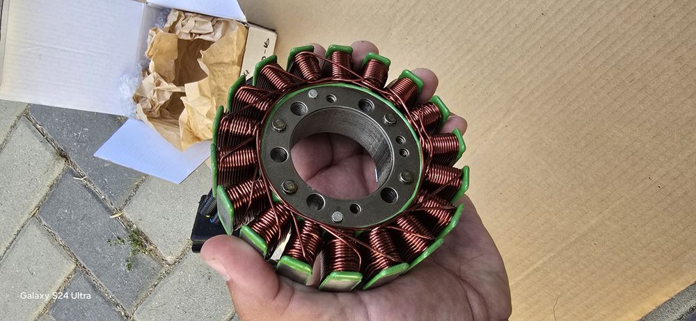 Stator nou Suzuki GSX1300R Hayabusa Gen 2