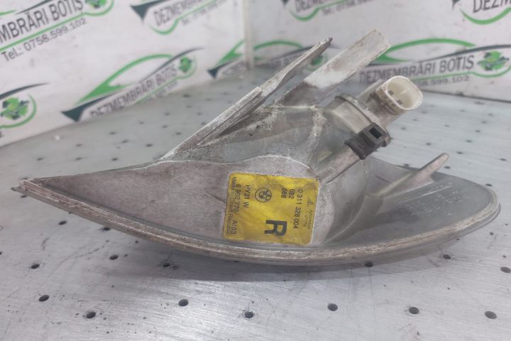 Lampa semnalizare fata dreapta BMW Seria 3 E46