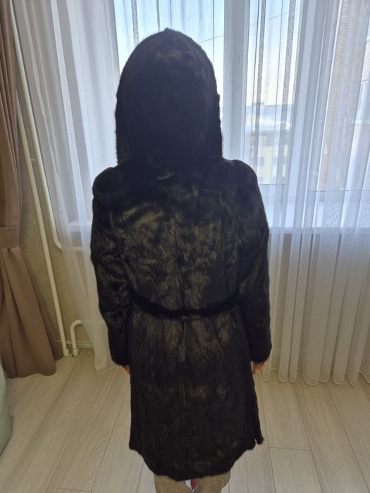 Шуба норковая продам