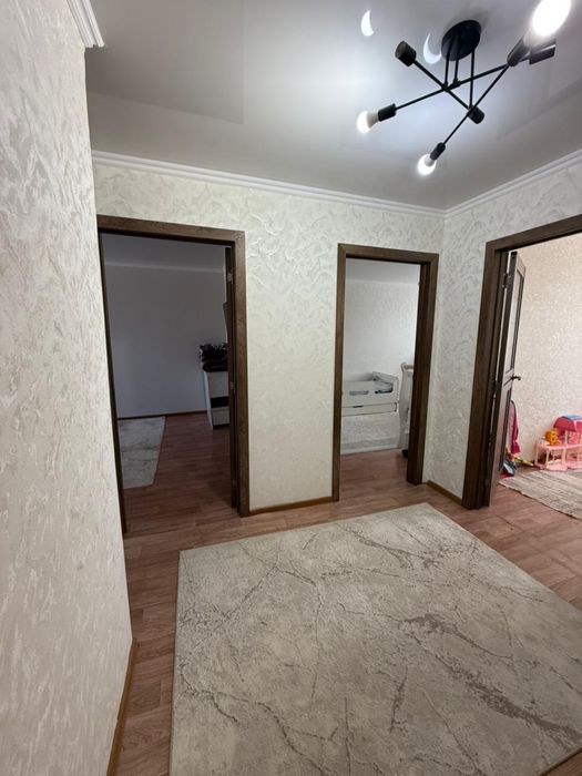 Продам квартиру 3-х комнатную