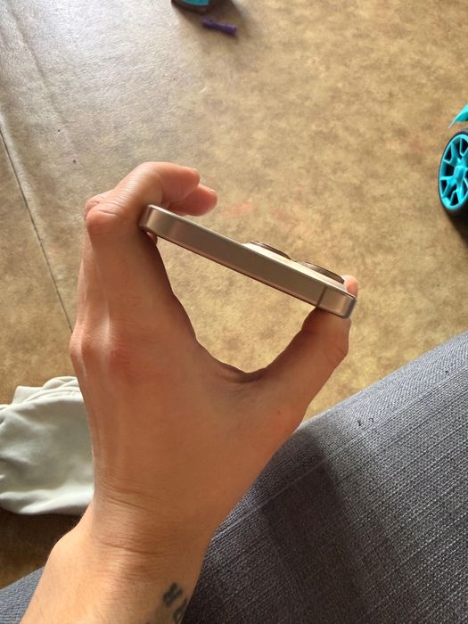 Iphone 16PRO MAX 256гб Срочно