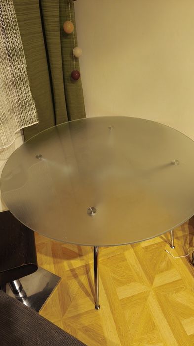 Masă de sticlă living