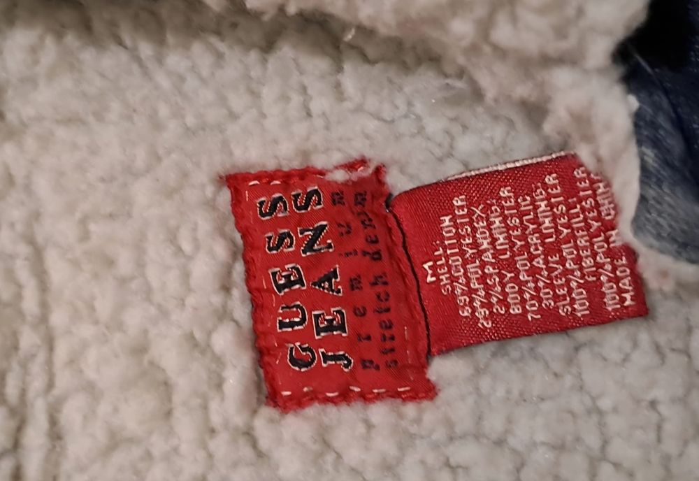 Geaca de blugi inblanita Guess Jeans