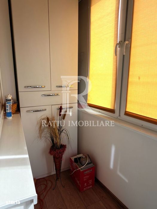 Apartamen 3 camere | Bulevardul Decebal | Oradea