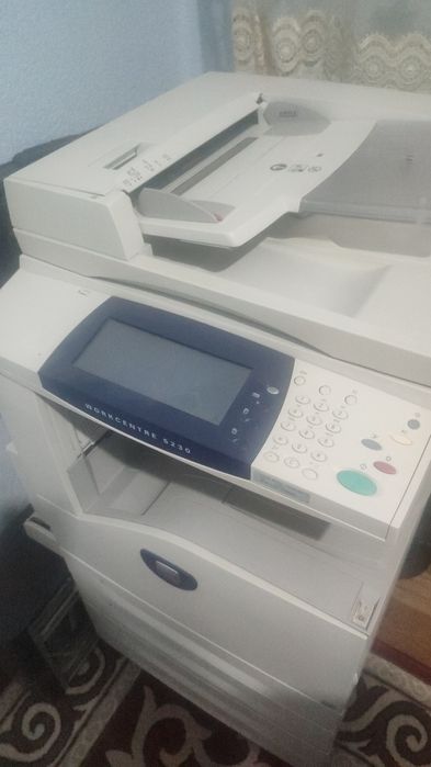 Продам МФУ Xerox 5230