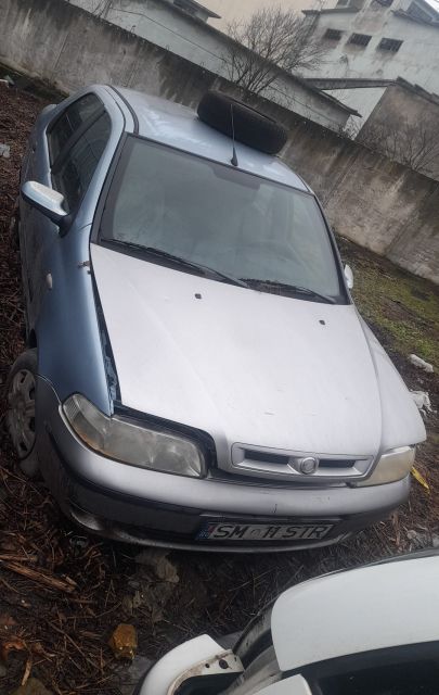 Usa / Portiera spate stanga Fiat Albea 2005 1.2 MT (80 hp)