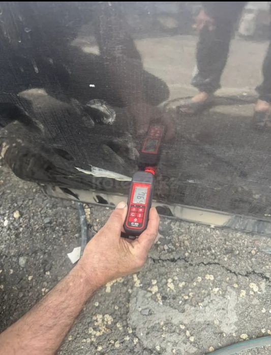 Двери на Рав 4 в хорошем состоянии