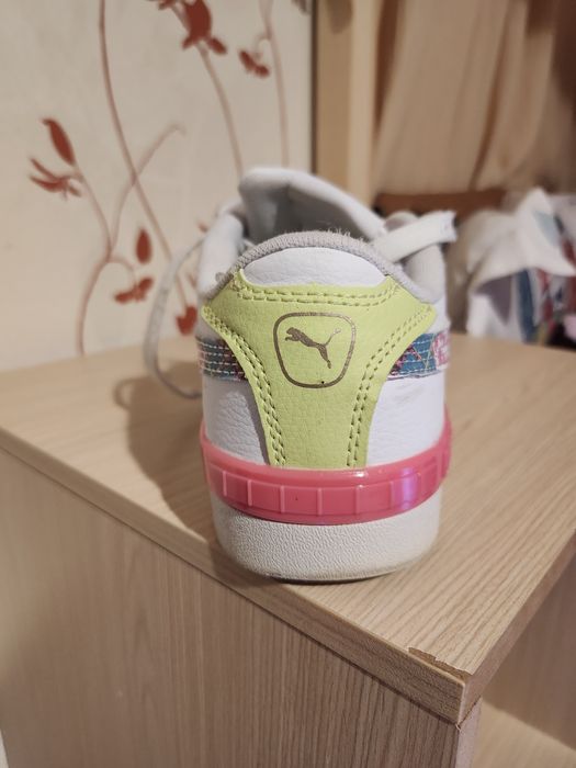 Дамски маратонки