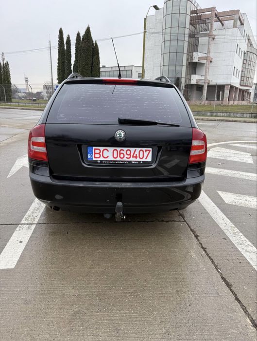Vând Skoda Octavia 2