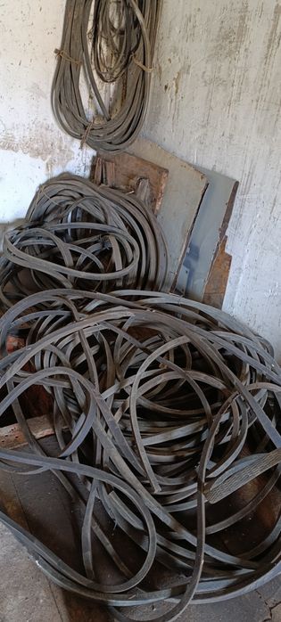 Продам клиновидные ремни