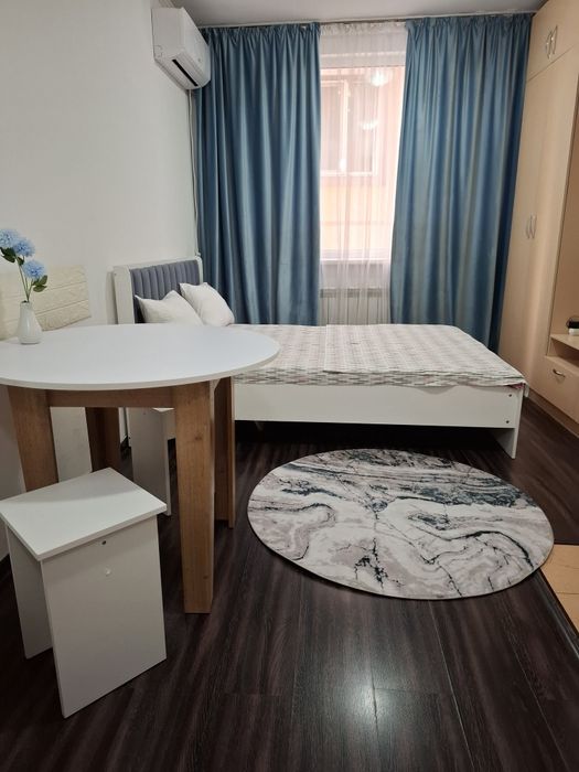 Сдам по суточно квартиру