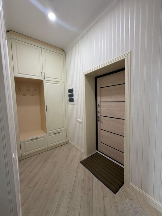 4 бөлмелі пәтер сатылады.