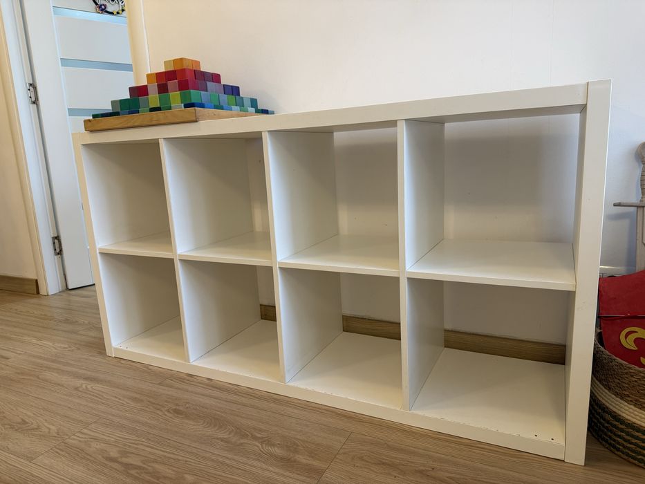 Biblioteca ikea