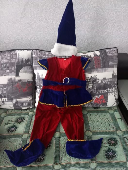 Новый костюм гномик