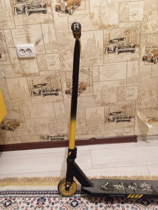 Трюковой самокат