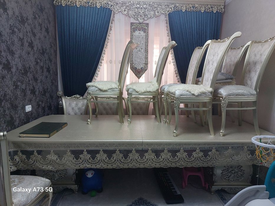 Срочно продается стол стул