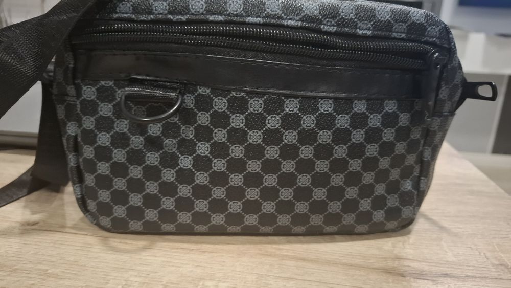 Сумка через плечо новая