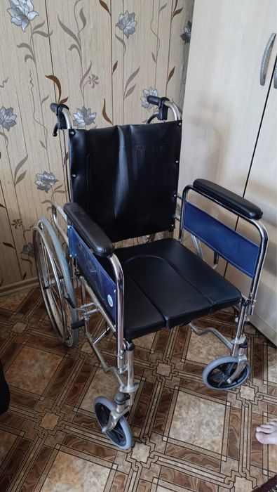 Коляски для инвалидов