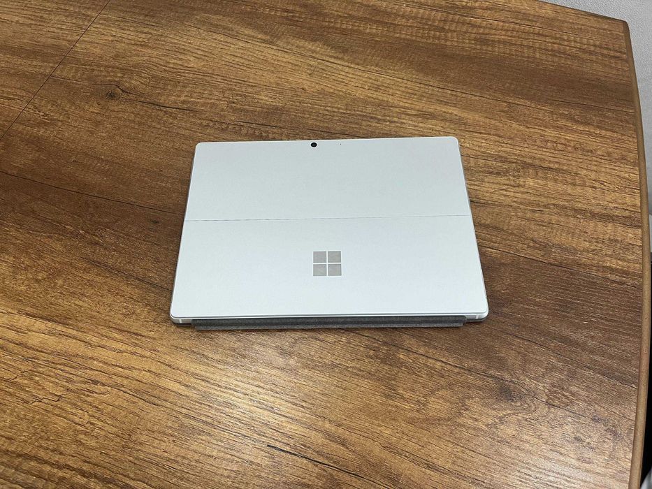 Surface Pro 9 5G (16/256 GB) + Ориг. Клавиатура