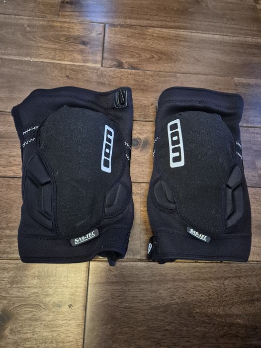 Protecții genunchi ION snowboard, mărimea L