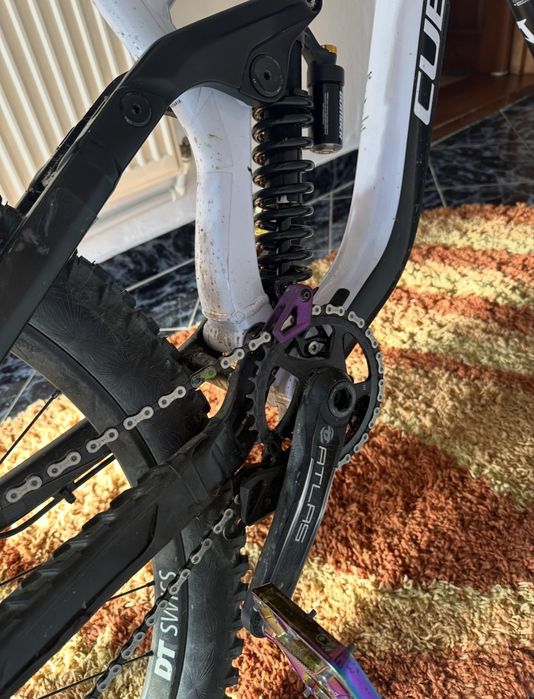 Cube TWO15 Race 2021 – DH pregătit, cadru nou, upgrade-uri top!