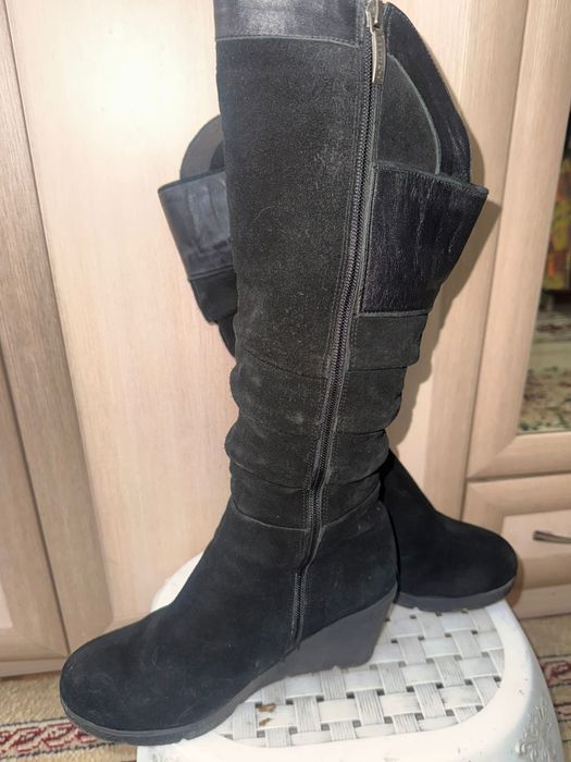 Замшевые сапоги зимние