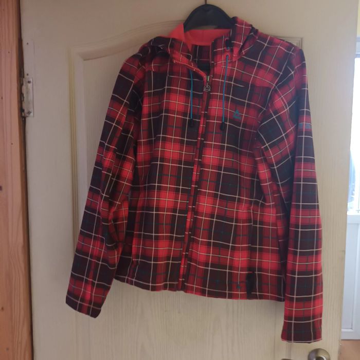 Дамски суичър  с качулка