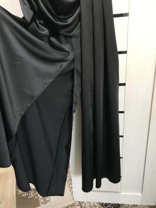 Продам выпускное платье