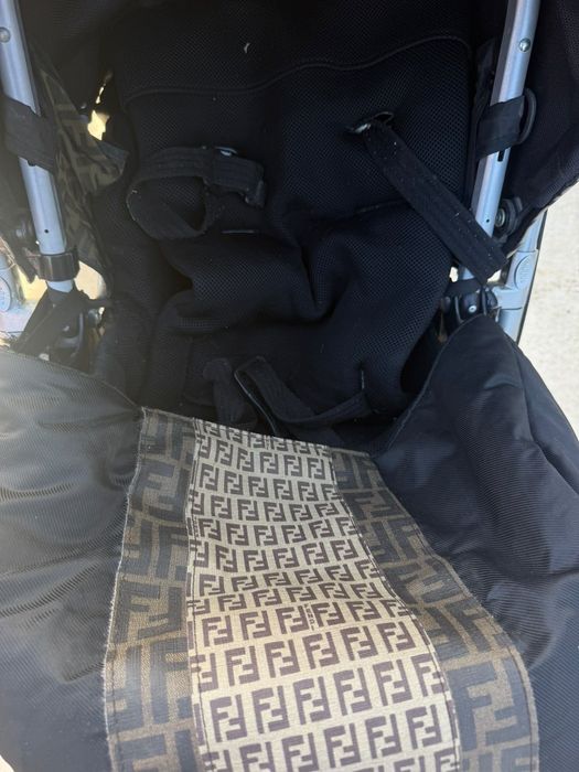 Детска количка FENDI кафяво / baby stroller FENDI brown