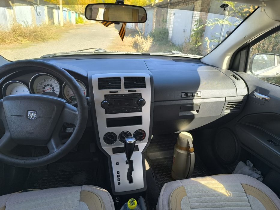 Продам машину Dodge