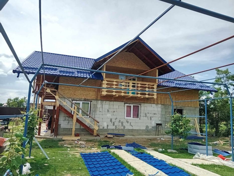 Oferim consultanță gratuită firmă pentru montaj acoperișuri Reparatii