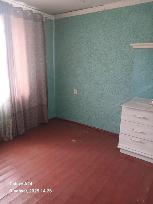 3 хонали уй срочний сотилади