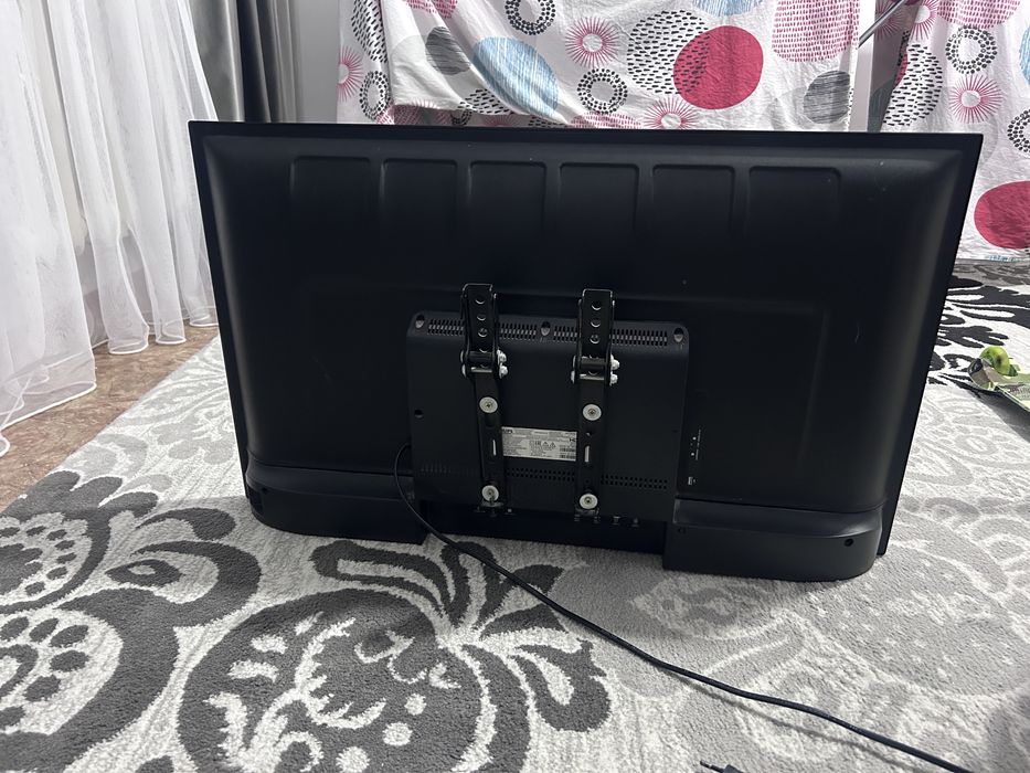 Продается телевизор Филипс