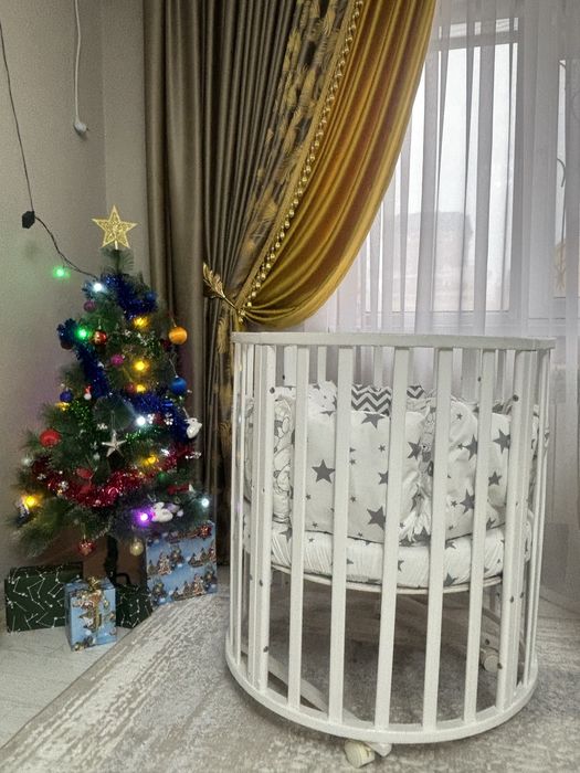 Манеж б/у,шизлонг новый