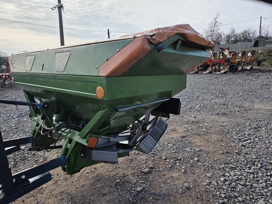 Mig Distribuitor ingrasamant Amazone ZA-M 2200