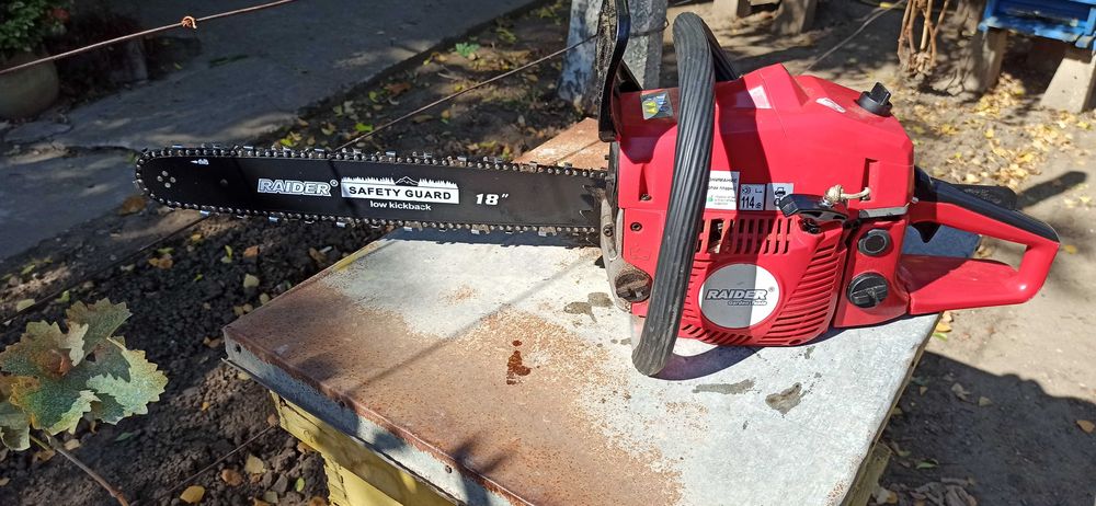 моторен трион RAIDER GCS 08-цена 100 лв