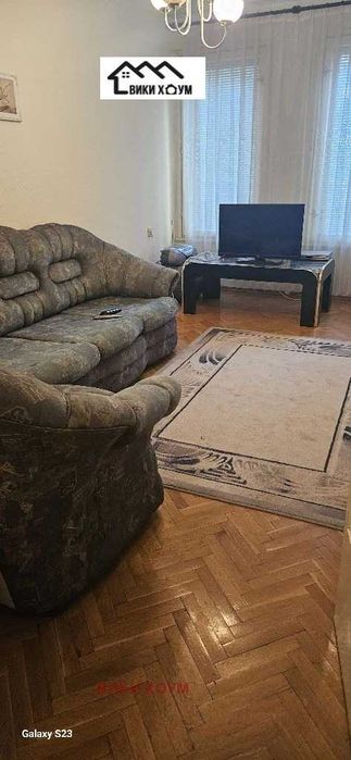 Отдава под наем 2-стаен апартамент, гр.Варна,Спортна Зала