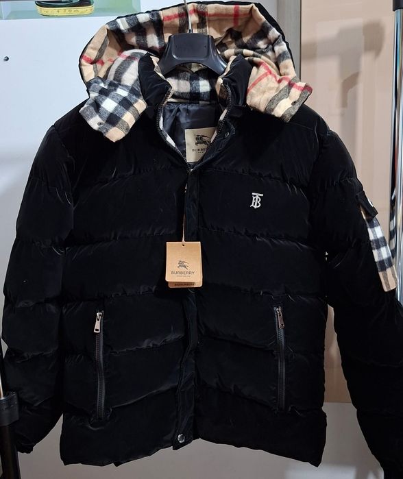 Geaca  Burberry calitate premium garantata