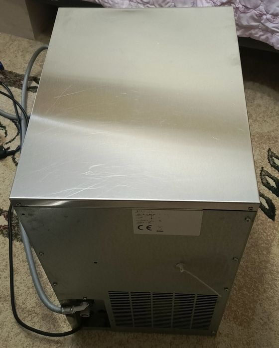 Льдогенератор для Бара Испания