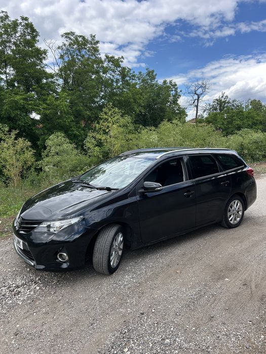 Toyota Auris 1.4 D-4D. 2014г. Тойота аурис комби 90кс.!!! На Части!!!