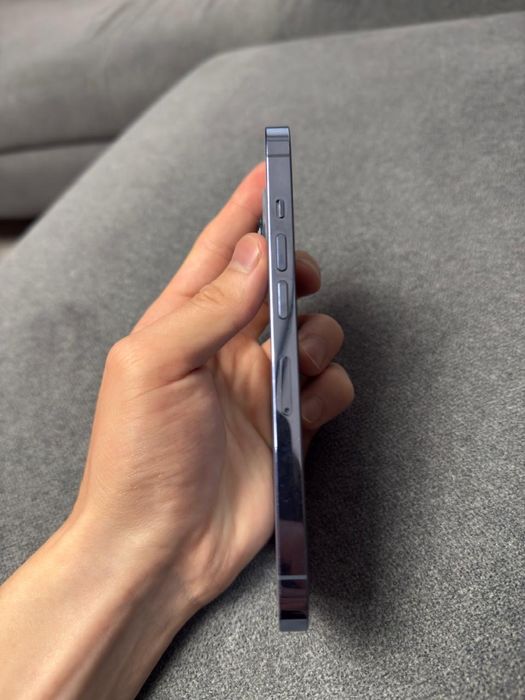 iPhone 13 pro 256 gb голубого цвета
