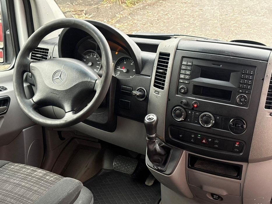 Mercedes Sprinter 2016 8+1 locuri Automat 7 Getronic Clima Webasto•Variante