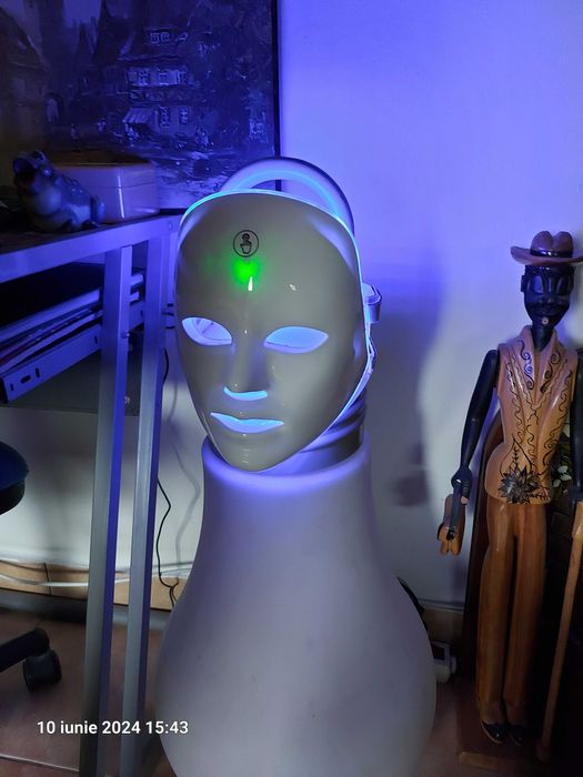 Masca medicala cu led, fototerapie,7 spectre lumina, pt piele perfecta