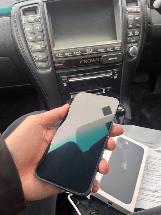 Продам iPhone 13 айфон 13