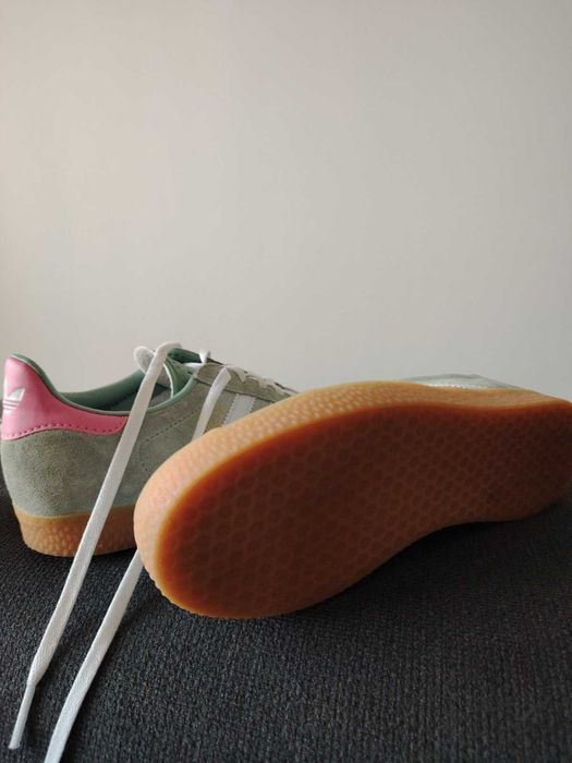 Маратонки 35 и 37 номер Adidas Gazelle Palladium
